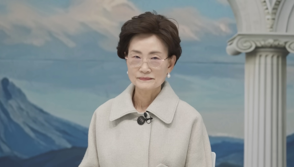 웃으면-안되는-카리나-생일-파티-8-이미지