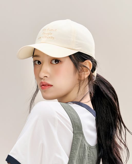 아이브-안유진-네파-화보.jpg-1-이미지