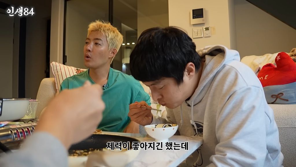 만약에-운동선수랑-결혼하게-되면-각오하고-결혼해야-해-13-이미지