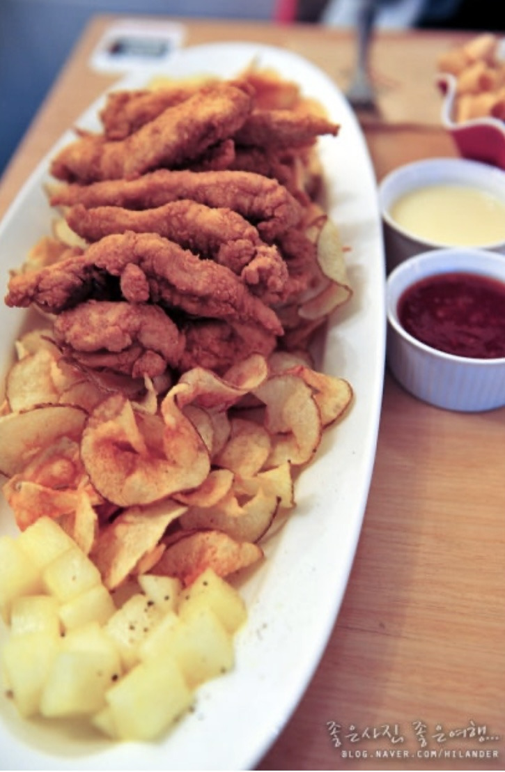 추억의-치킨집-'더-후라이팬'-5-이미지