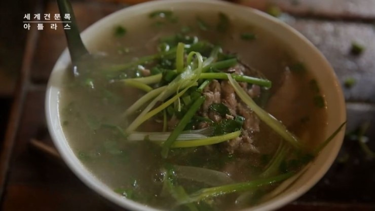 백종원이-연신-극찬한-베트남-쌀국수집-9-이미지