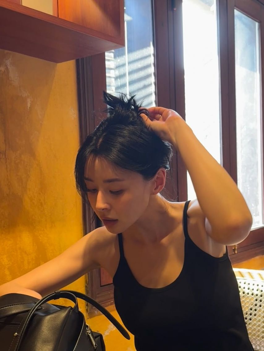 권나라-인스타.jpg-8-이미지