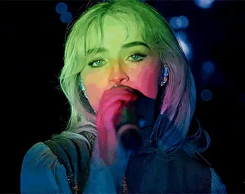 한-편의-뮤지컬처럼-구성해-역대급-반응인-사브리나-코첼라-공연-12-이미지