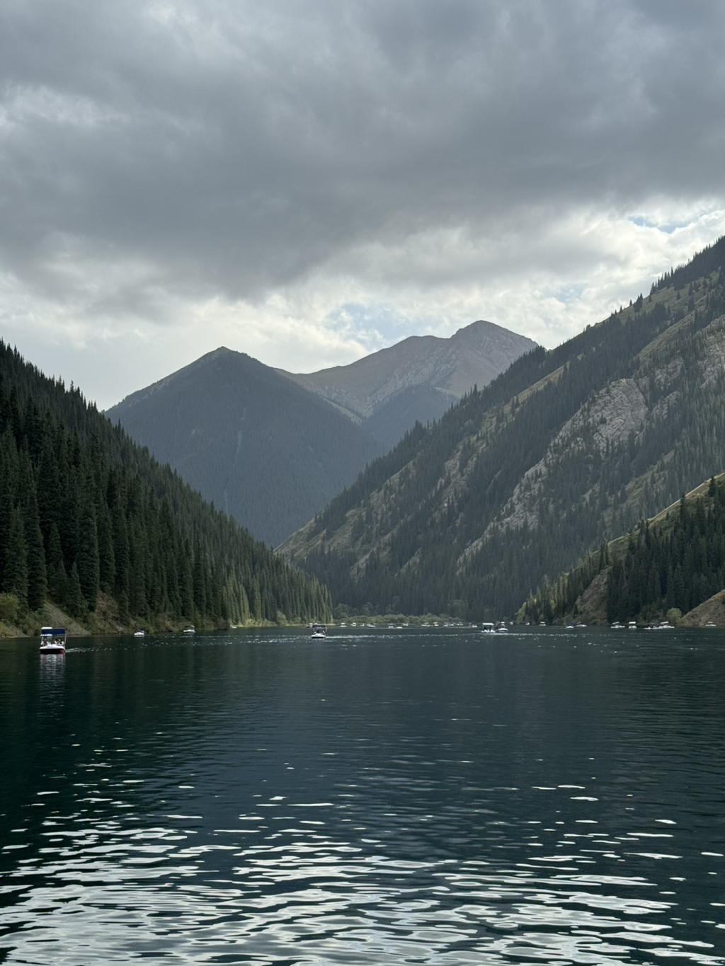 여자-혼자-카자흐스탄-알마티-여행-후기-8-이미지