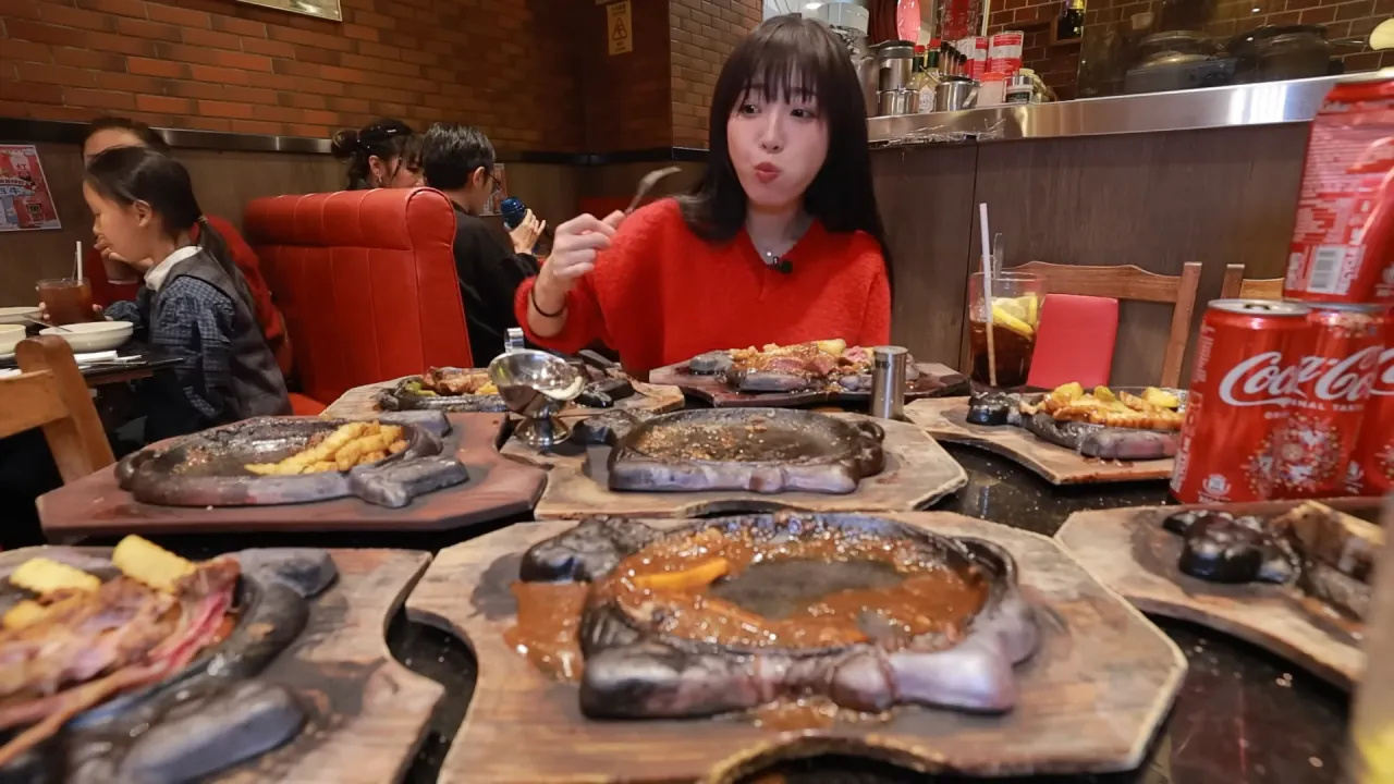 홍콩에서-철판-스테이크-먹방한-쯔양ㄷㄷ-47-이미지