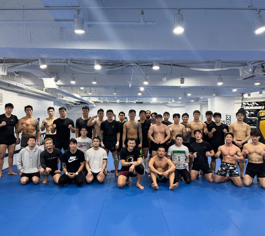 최근-스파링-파트너들이-다양해-진-듯한-코좀-체육관-0-이미지