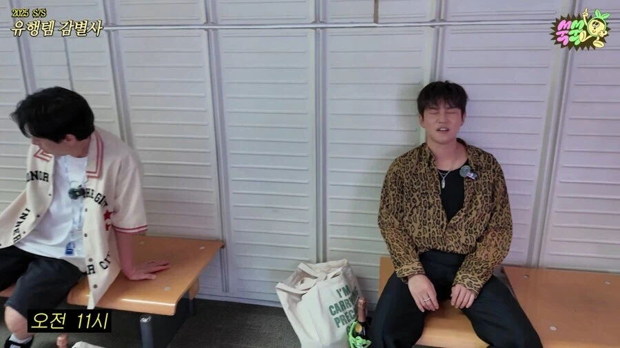 주류-박람회가면-보이는-사람들.jpg-2-이미지