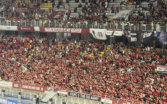 은퇴-선수-'레전드-매치'인데…3만8027명-구름-관중-몰렸다→한국서-'축구-콘텐츠',-안-되는-게-아니다-0-이미지