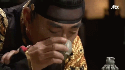 열등감+두려움+죄책감에-돌아버린-인조를-연기하는-덕화옹-1-이미지