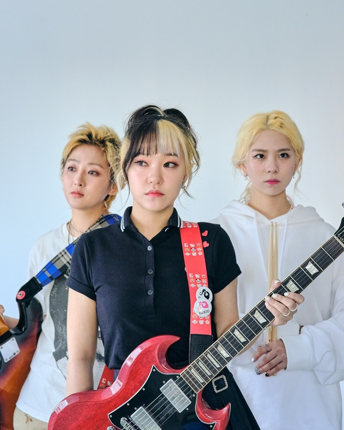 전-멤버가-여성인-한국-밴드들-10-이미지