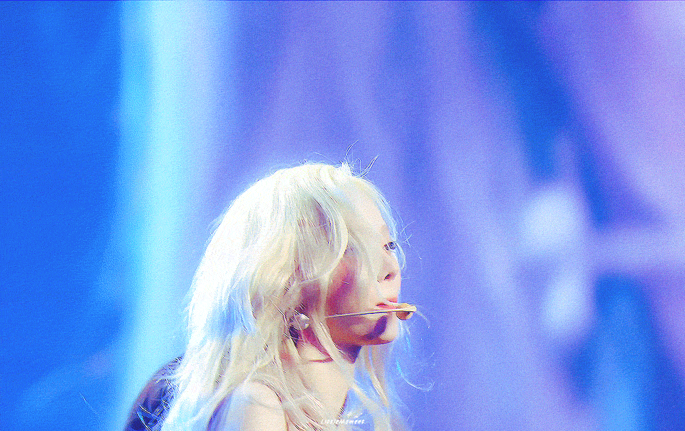 오랜만에-올려보는-윈터.gif-5-이미지