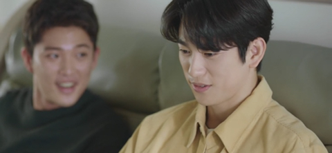 유미의세포들2-유미와-바비의-엔딩.jpg-55-이미지