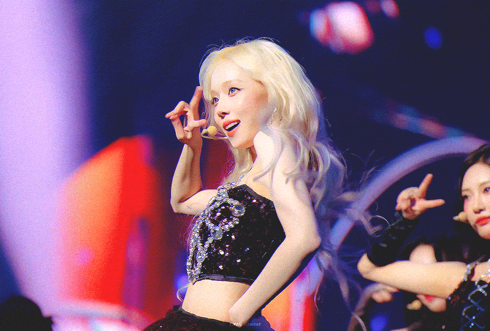 오랜만에-올려보는-윈터.gif-7-이미지