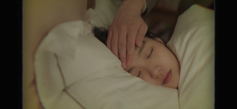 유미의세포들2-유미와-바비의-엔딩.jpg-8-이미지