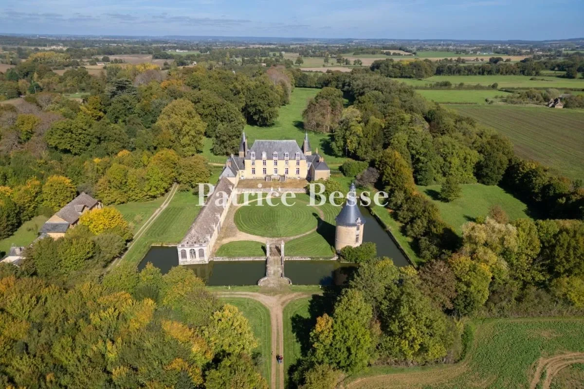 매물로-나온-유럽의-어느-성(castle)-0-이미지