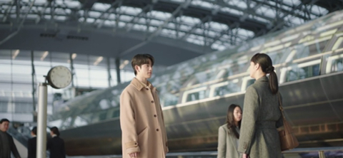 유미의세포들2-유미와-바비의-엔딩.jpg-40-이미지