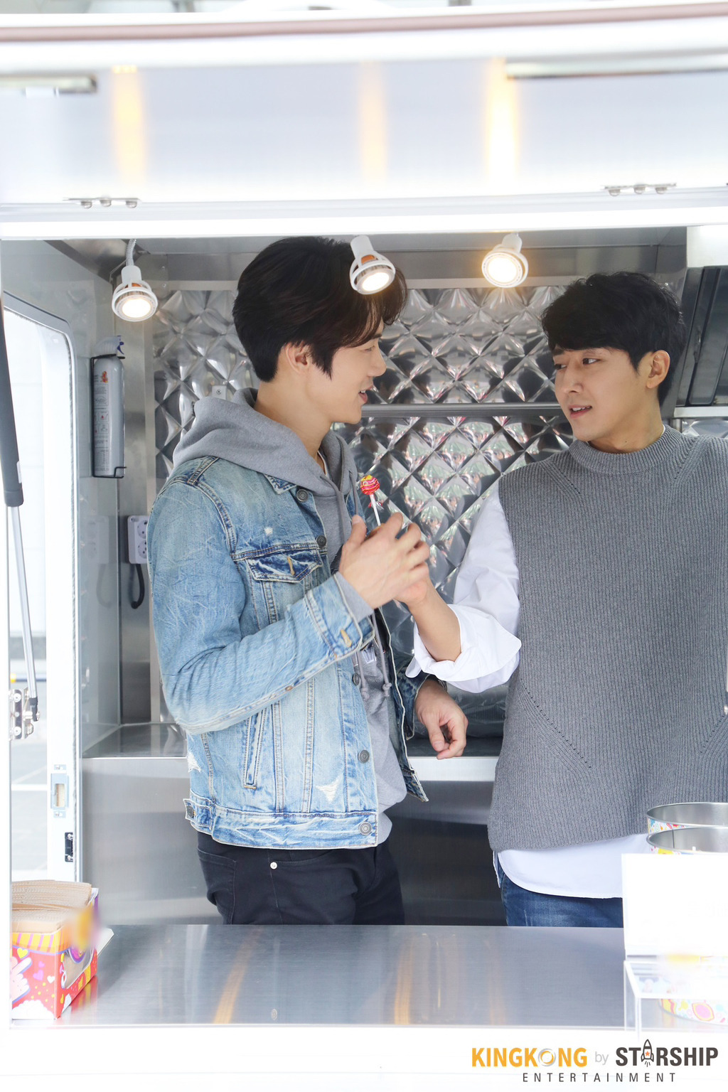 연예계-유씨-콜렉터-44-이미지