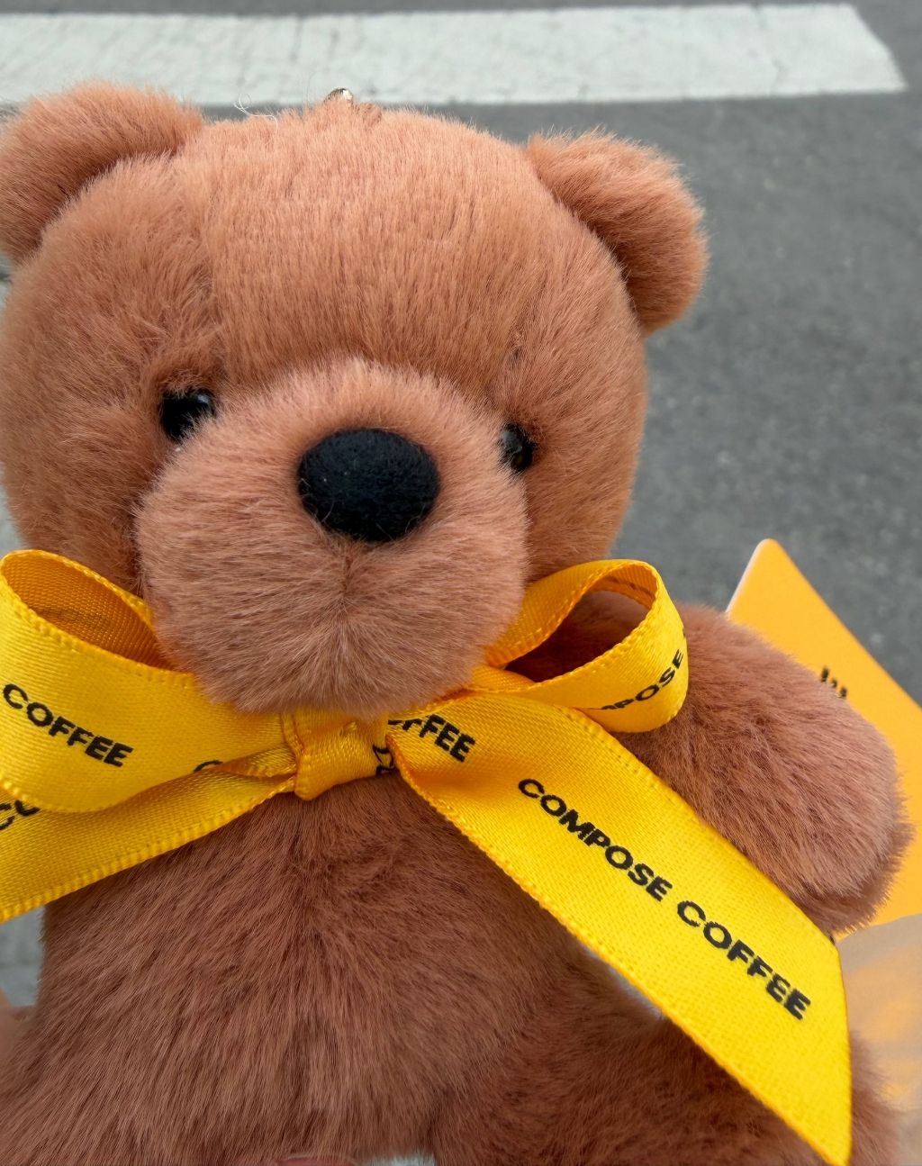 컴포즈에서-오늘부터-판매한다는-곰돌이-키링-3-이미지