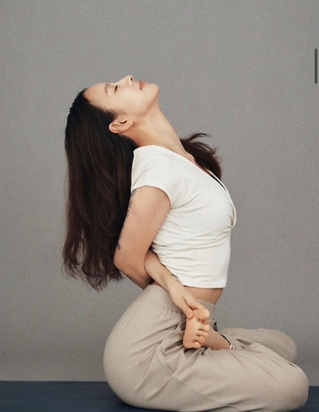 79-이효리-요가-화보-8-이미지