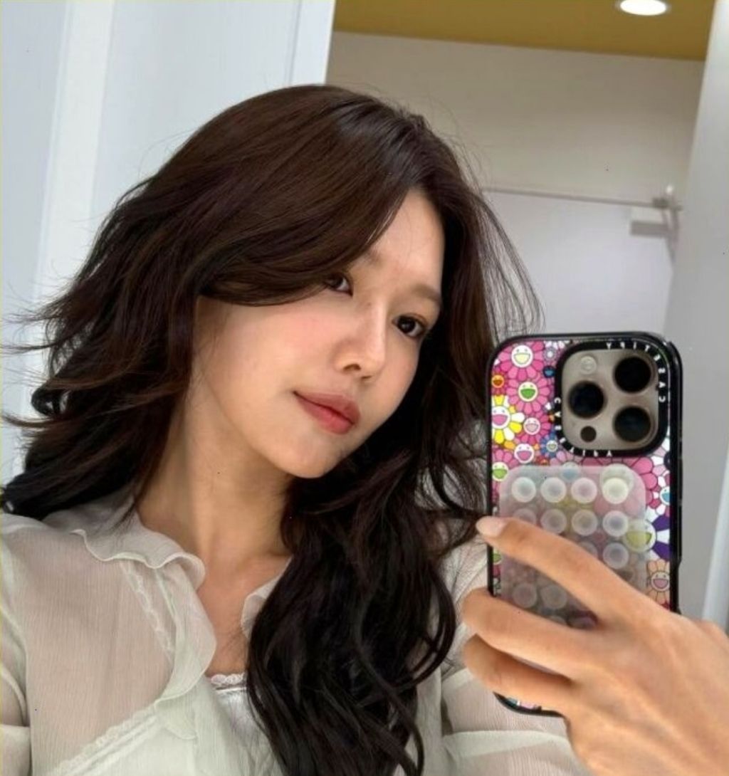 벗꽃과-최수영-4-이미지