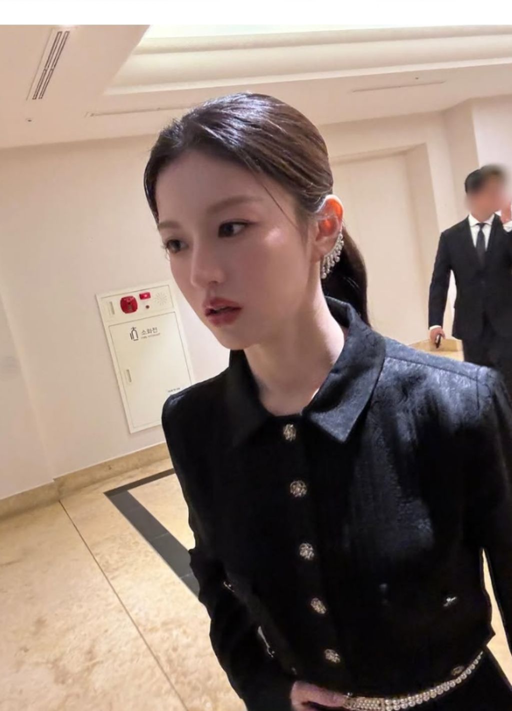 샤넬이-사랑하는-아이콘-고윤정-3-이미지