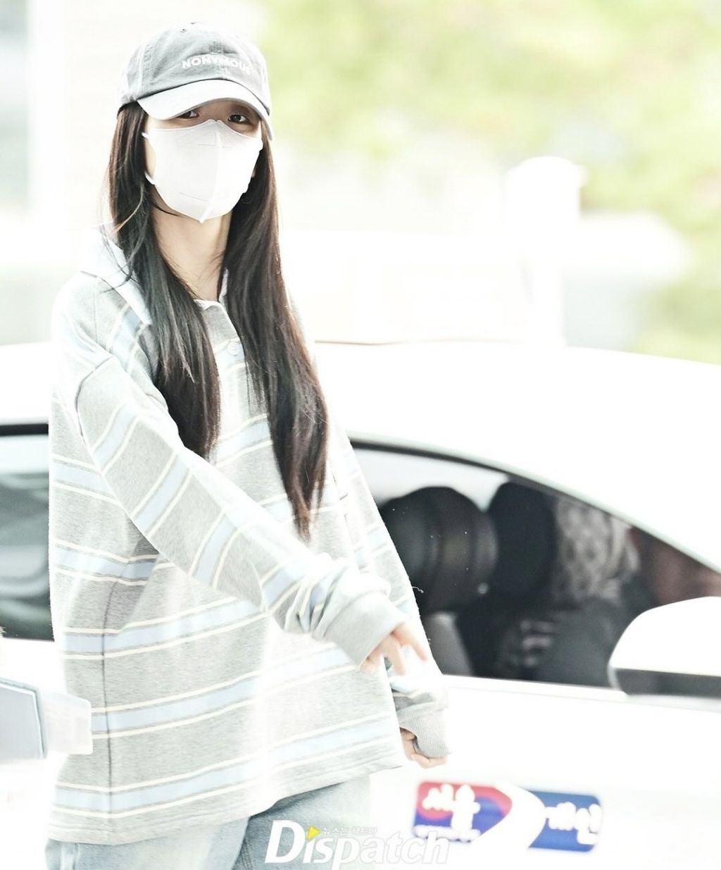 오늘자-출국하는-블랙핑크-지수-1-이미지