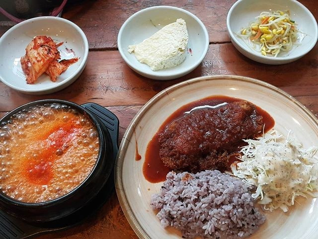 숙대생들이라면-아는-순두부-돈까스-집-0-이미지