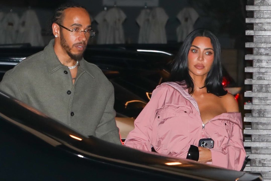 킴-카다시안-&-루이스-해밀턴-커플-근황-1-이미지