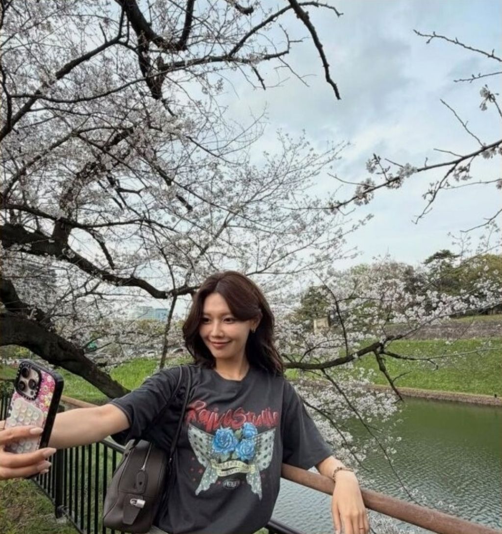 벗꽃과-최수영-3-이미지