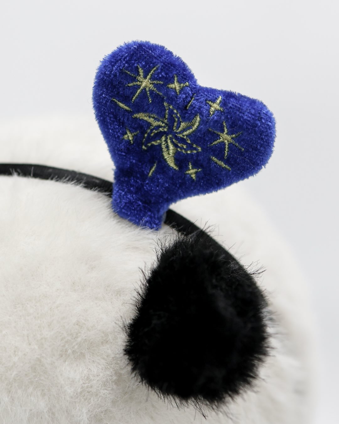 루이후이-x-테디테일즈-콜라보-인형-티져-4-이미지