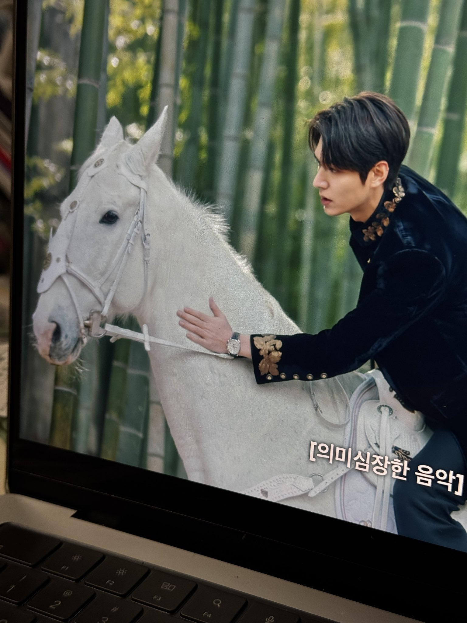 아무리-김은숙-작가라-해도-이건-너무-오글거리지-않나..?-2-이미지