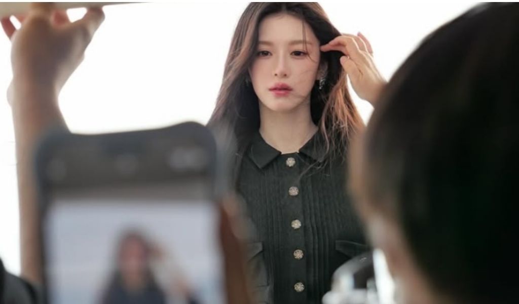 샤넬이-사랑하는-아이콘-고윤정-8-이미지