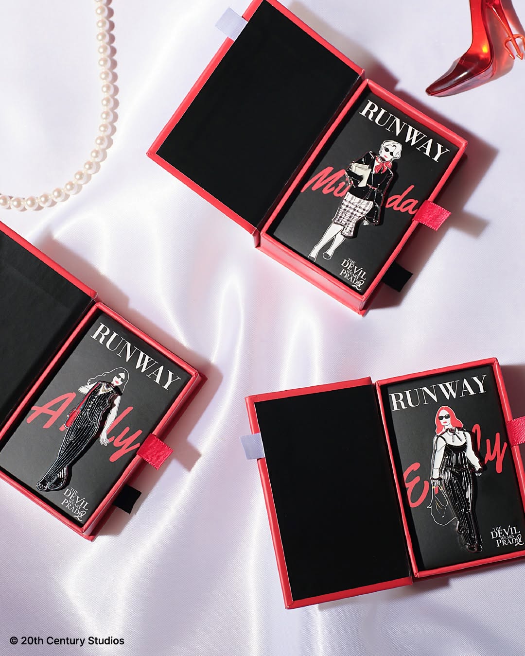 [메가박스]-＜악마는-프라다를-입는다-2＞-매점-MD-실물👠.jpg-9-이미지