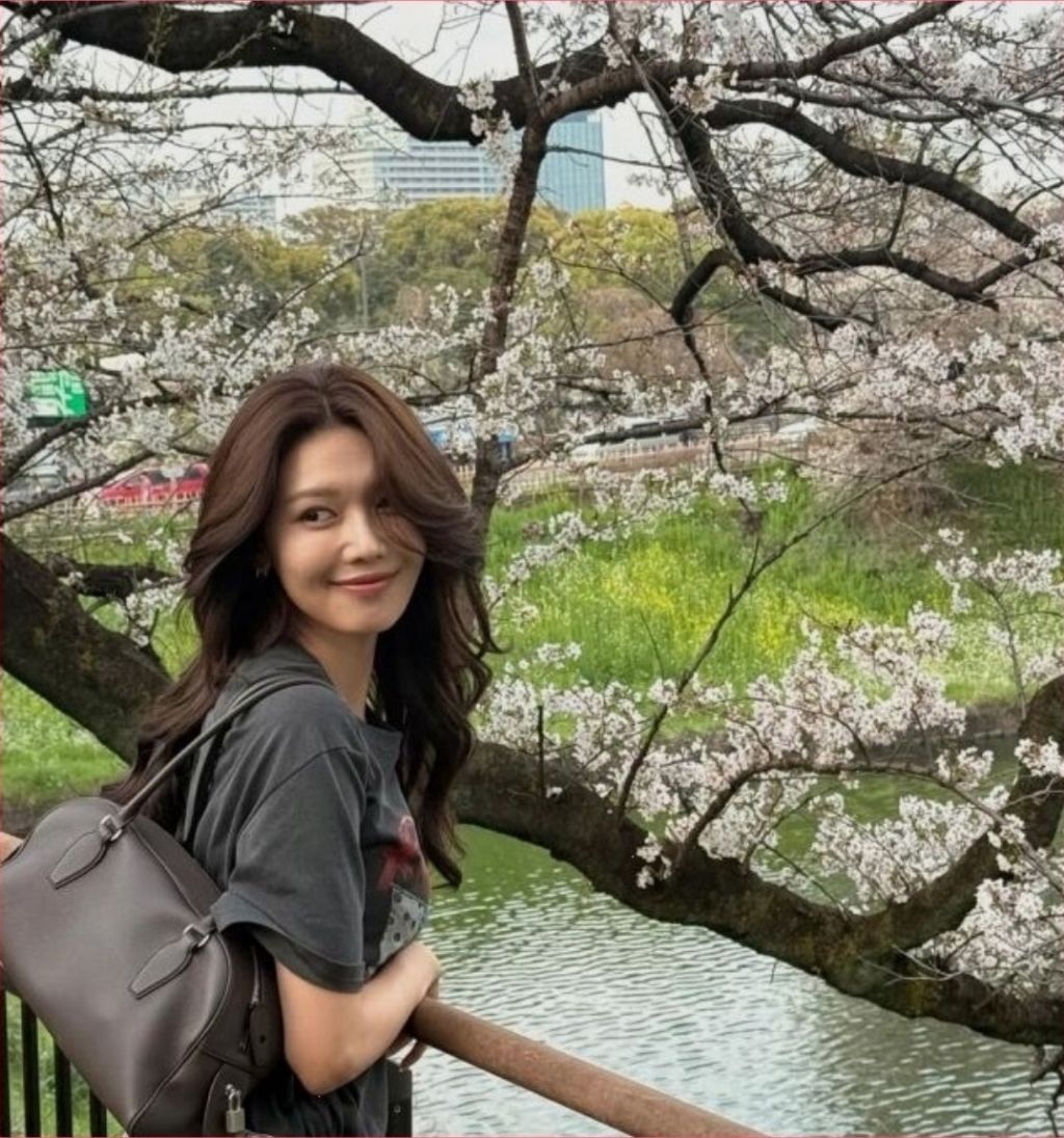 벗꽃과-최수영-2-이미지