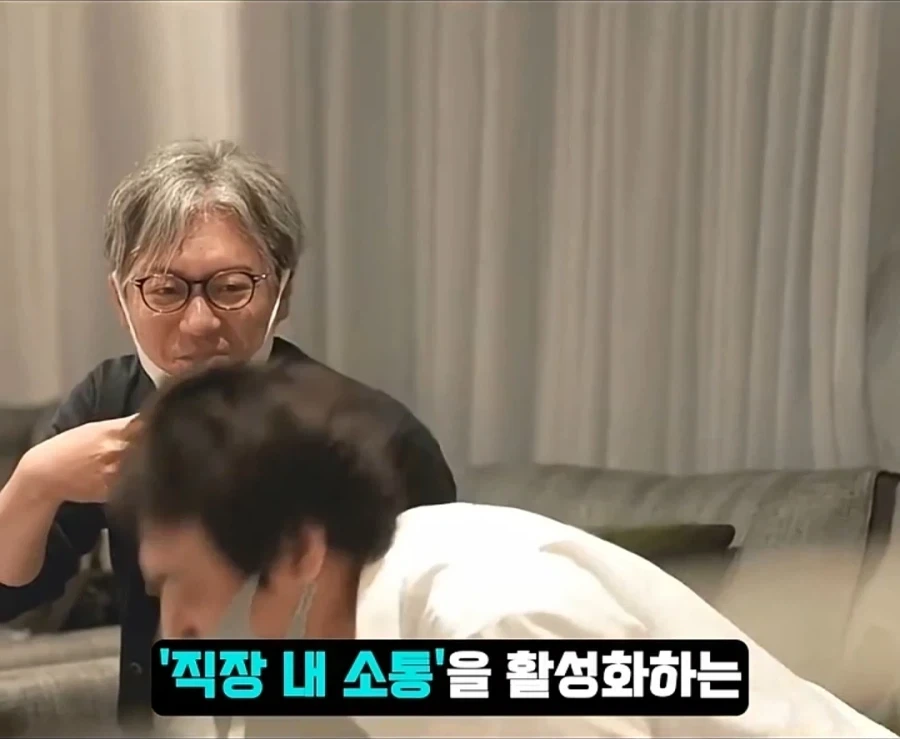 선배랑-사이가-좋아진다는-자판기.jpg-9-이미지