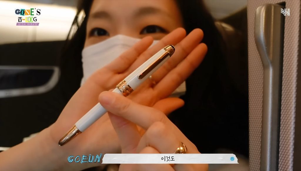 만년필-쓰는-연예인들.jpg-2-이미지