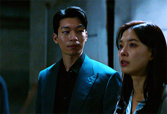 명확히-분류할-수-없는데-마니아-많은-드라마-장르.gif-15-이미지