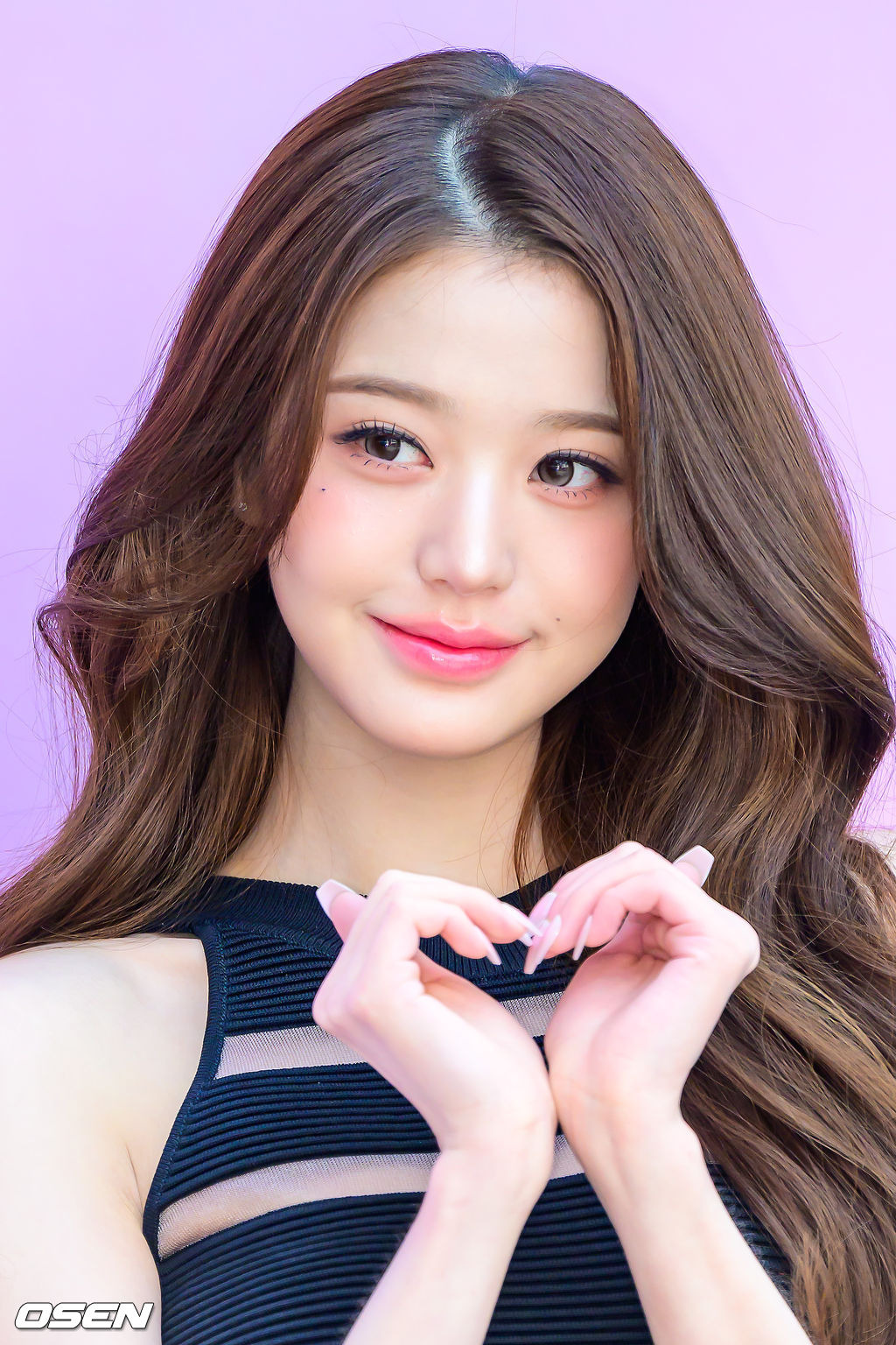 오늘자-다이슨-팝업-스토어-아이브-장원영-기사사진-15-이미지