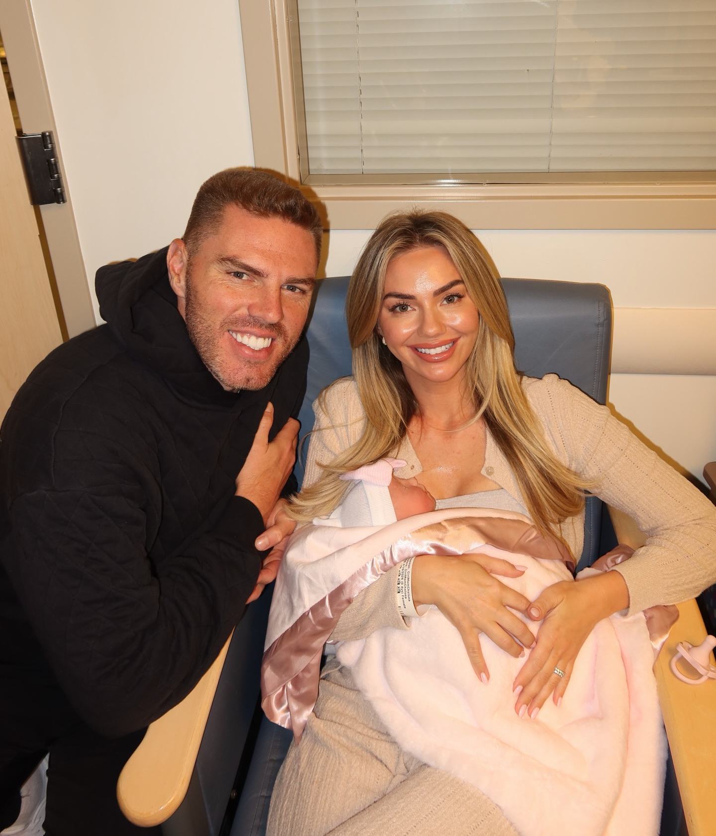 LA다저스-프레디-프리먼-득녀-⚾️-0-이미지