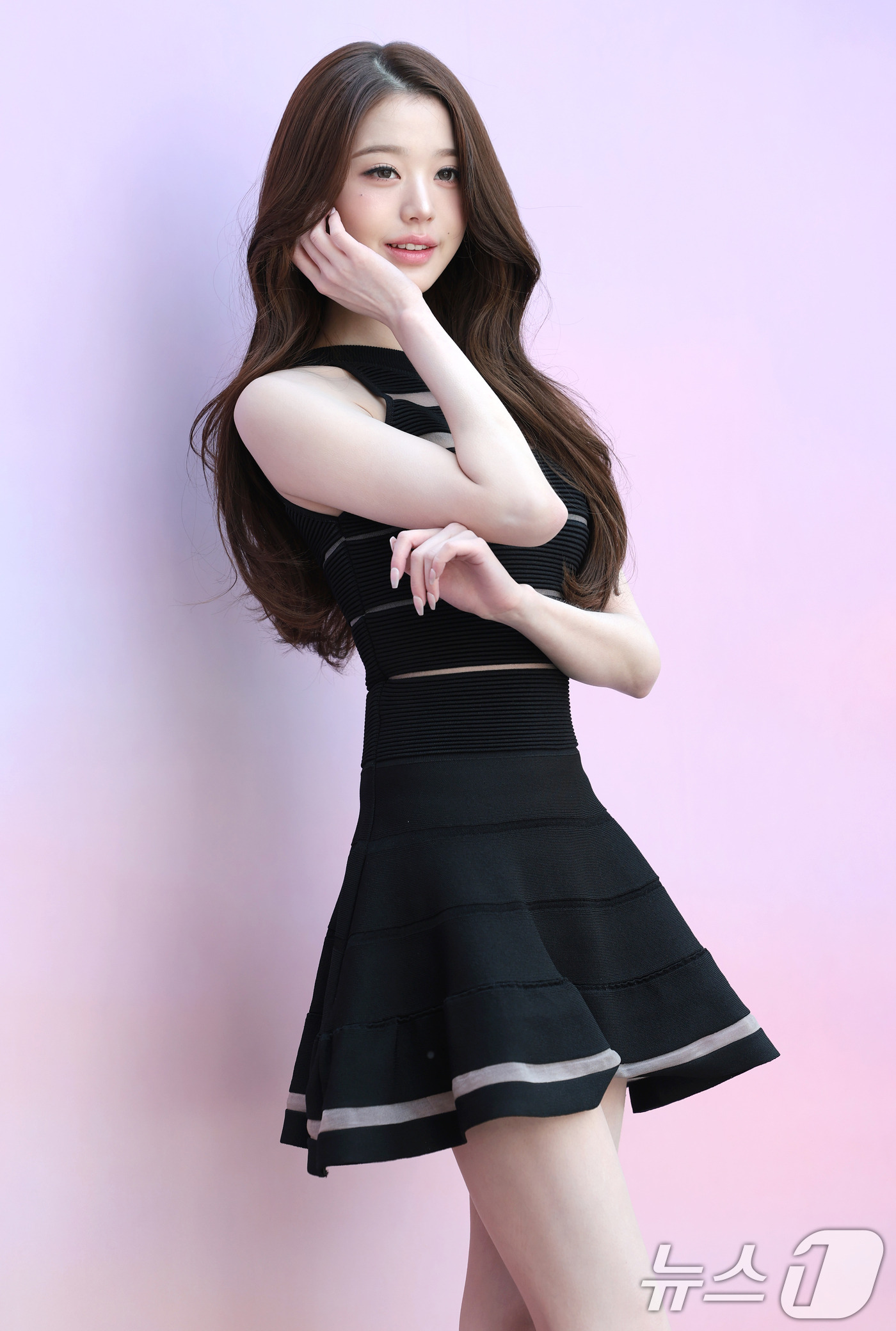 오늘자-다이슨-팝업-스토어-아이브-장원영-기사사진-1-이미지