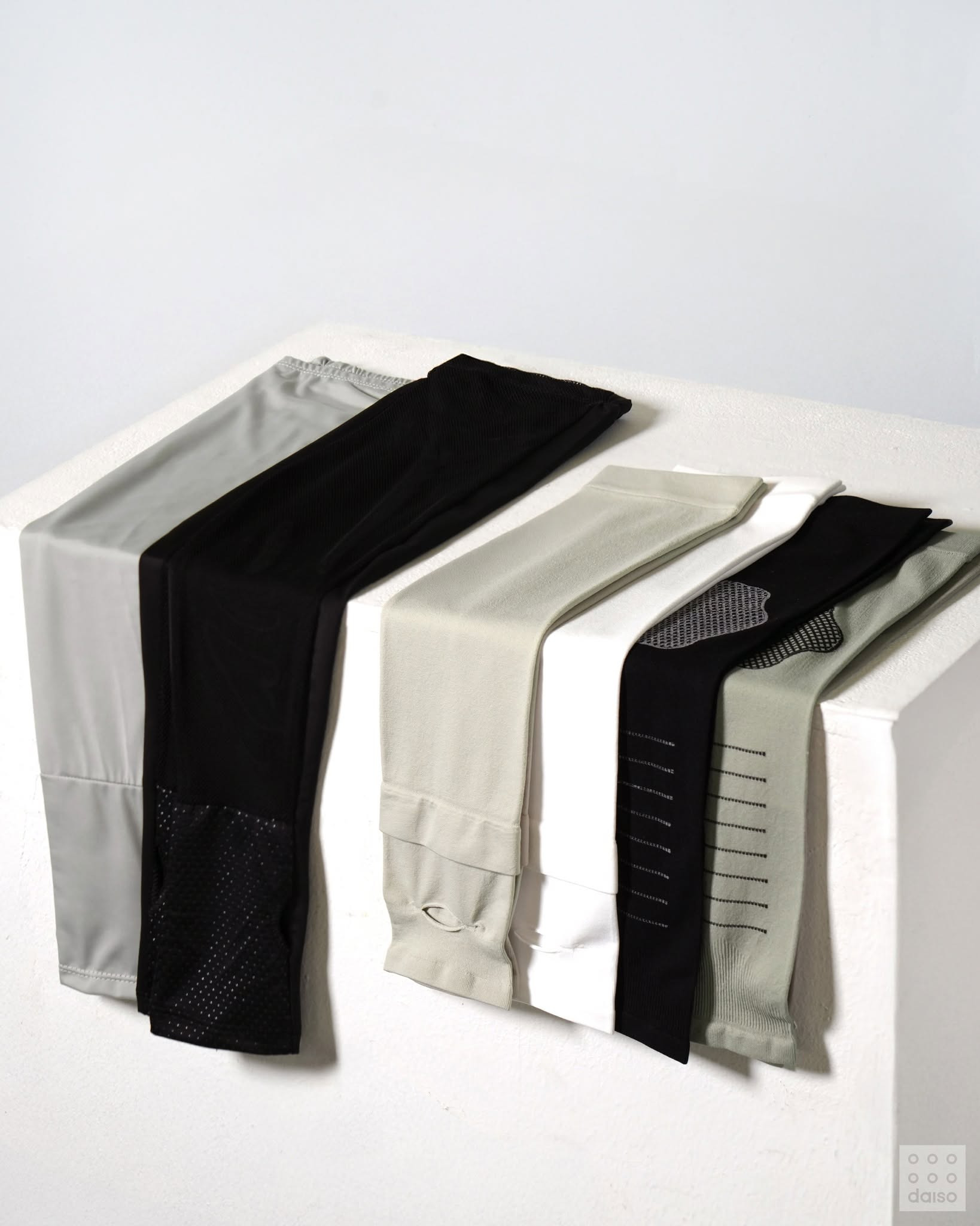 다이소-UV차단템⛱️-썬캡,-스카프,-모자,-쿨토시,-장갑,-우양산,-선글라스,-선패치-8-이미지