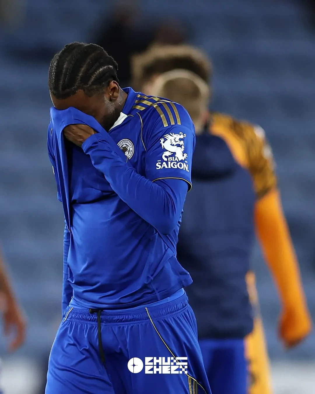 레스터-3부-강등-확정후-경기장-분위기..-4-이미지