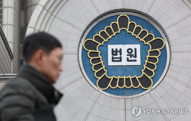 '반도체-기술-中-유출'-삼성-전-부장,-파기환송심서-형-가중-0-이미지