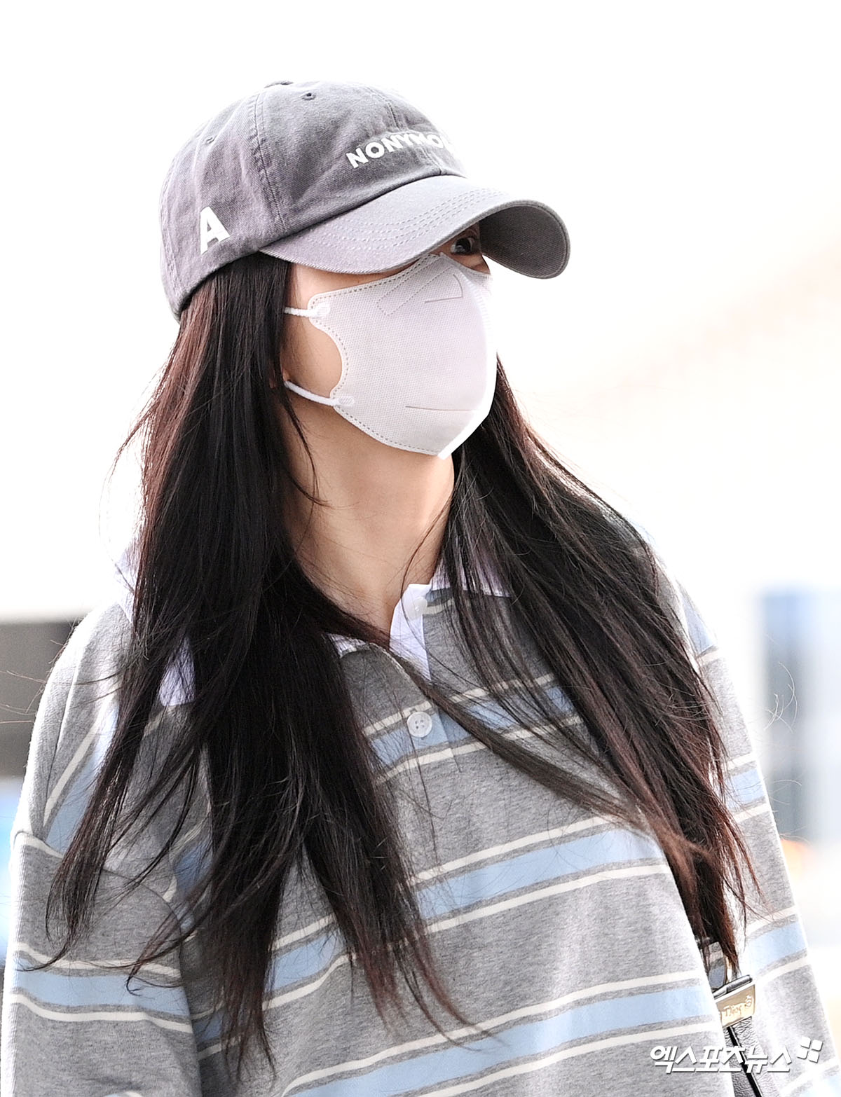 파리로-출국하는-블랙핑크-지수-5-이미지