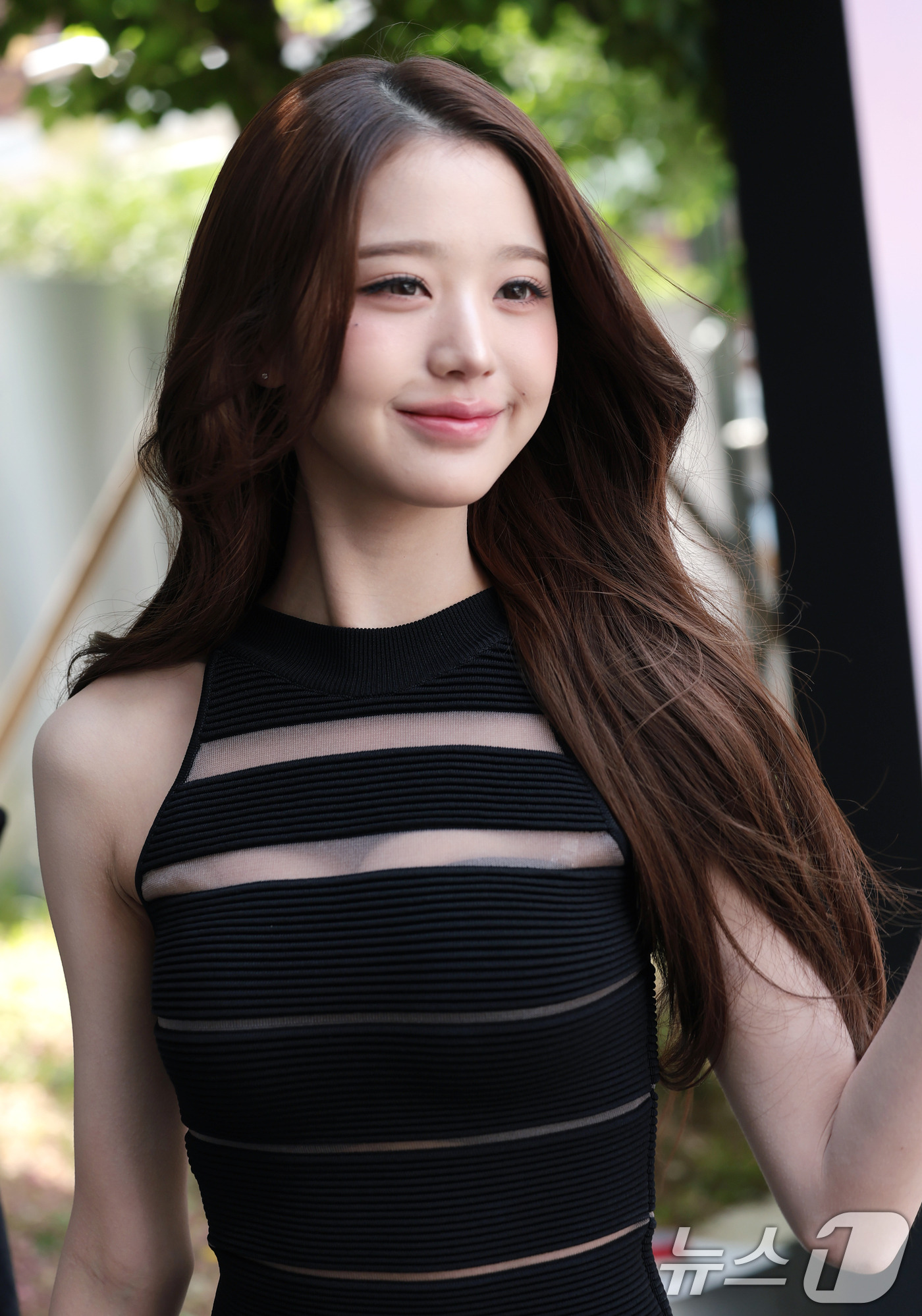 오늘자-다이슨-팝업-스토어-아이브-장원영-기사사진-9-이미지