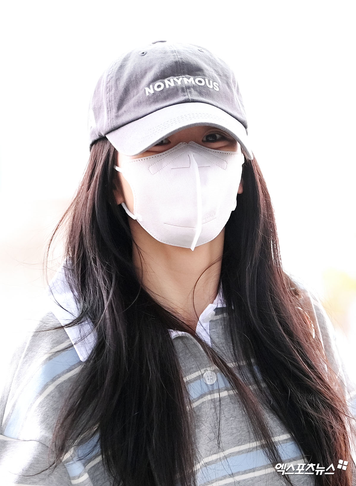 파리로-출국하는-블랙핑크-지수-20-이미지