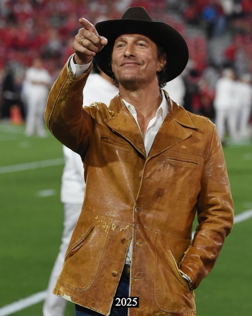 한-자켓을-30년동안-입은-헐리웃-배우-10-이미지