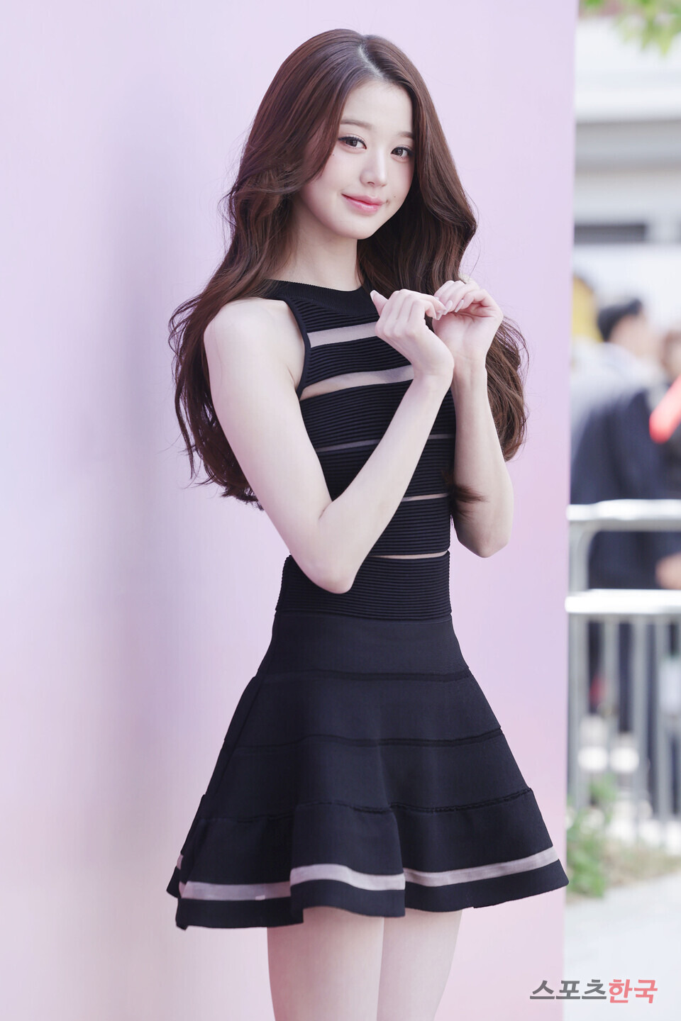 오늘자-다이슨-팝업-스토어-아이브-장원영-기사사진-8-이미지