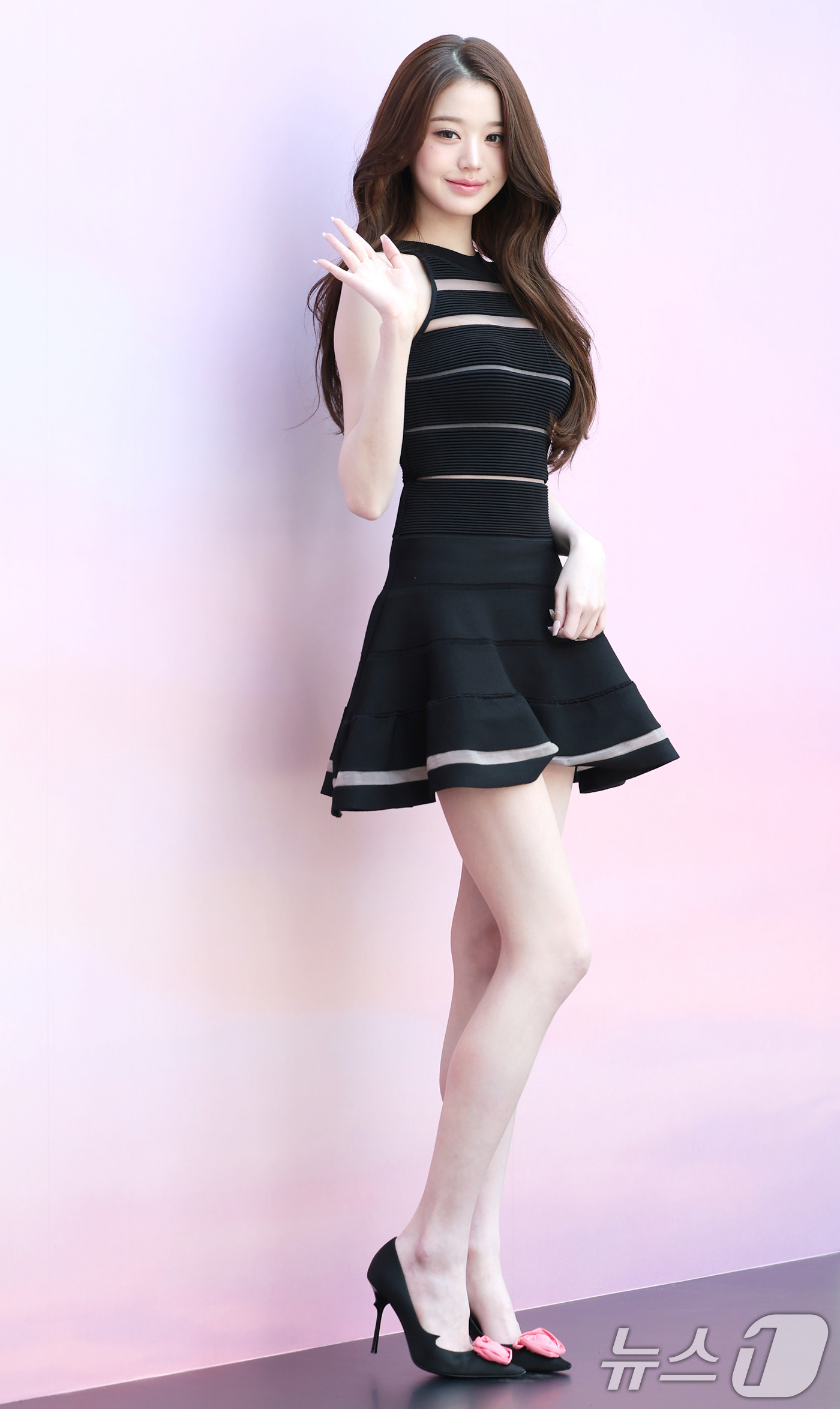 오늘자-다이슨-팝업-스토어-아이브-장원영-기사사진-2-이미지