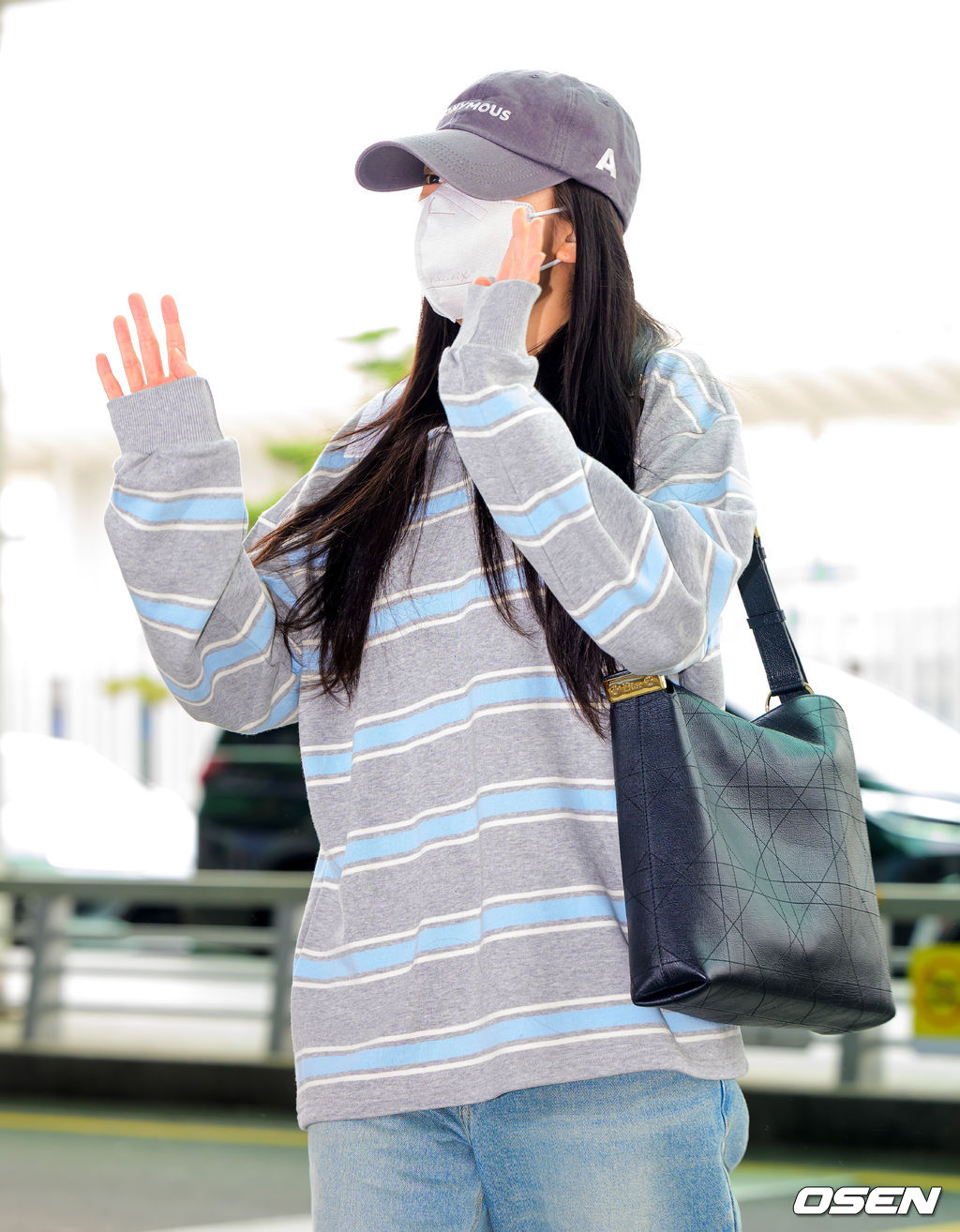 파리로-출국하는-블랙핑크-지수-12-이미지